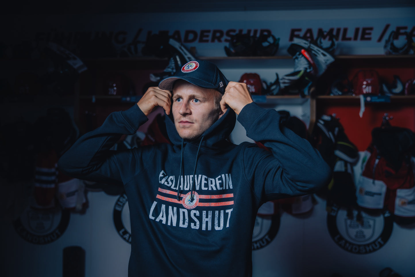 Kids-Hoodie "Eislaufverein"