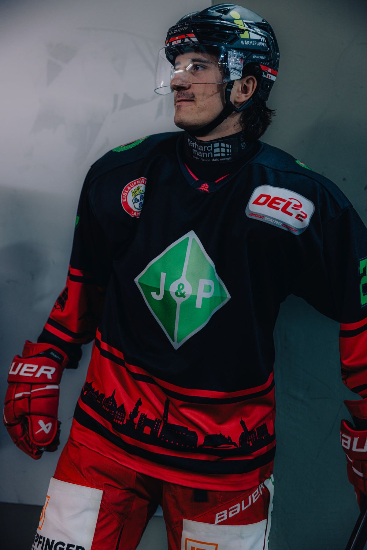 Das JAHN+PARTNER WarmUp-Trikot